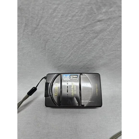 Konica Digital Revio KD-500Z Camera 5.0MP- No Battery Or Charger- AS IS - Picture 3 of 13